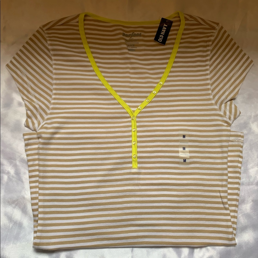 Old Navy | Women’s Size M Button-Up Striped Shirt